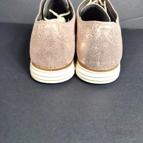 Cole Haan Grand OS Wingtip Casual Dress Sneaker Rose Gold Shimmer Women's Sz 6B - Picture 7 of 9